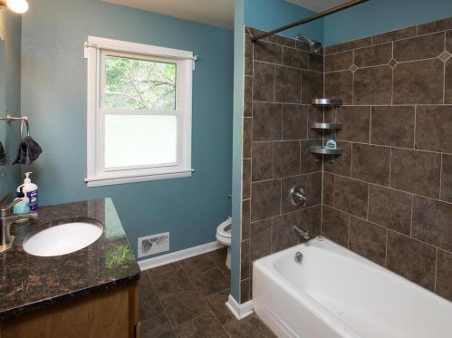 304 Greenvale Ave, Waterford MN  55057-1413 exterior