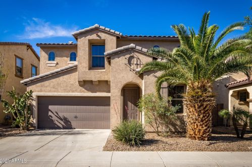 3278 Morning Star Ln, Gilbert, AZ 85298-4315