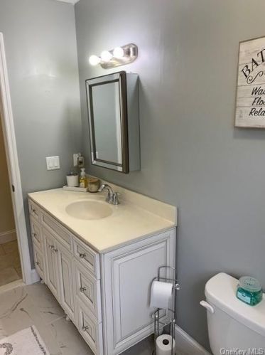 15 Cooke Ln, Monticello NY  12701-7112 exterior