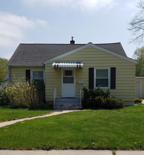 723 11th St, Benson, MN 56215-1305