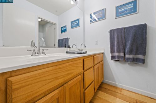 932 Anderson Cir, Woodland CA  95776-5100 exterior