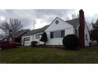 439 Lake Ave, Massillon OH  44646-4351 exterior