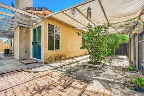 25802 Dorval Ct, Menifee CA  92584-8694 exterior