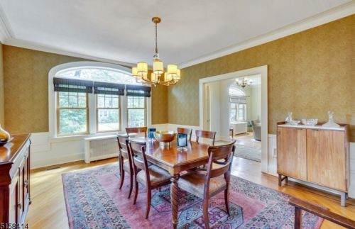 42 Warren Ct, South Orange NJ  07079-2336 exterior