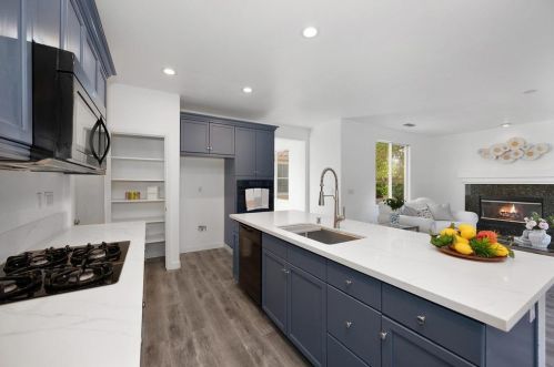 6040 Edgehill Dr, Folsom CA  95762-5474 exterior