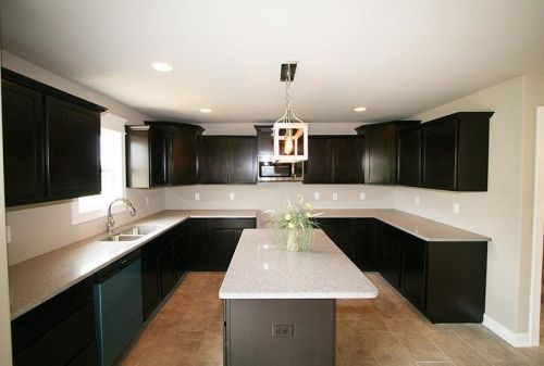 766 Cirque Dr, Crown Point, IN 46307-7502