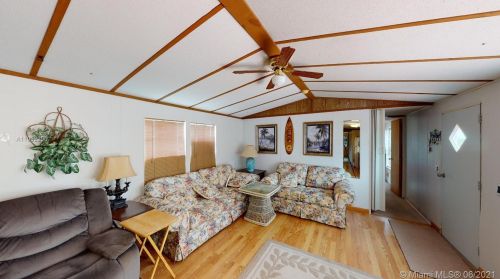 450 Hazel St, Key Largo FL  33037-3121 exterior