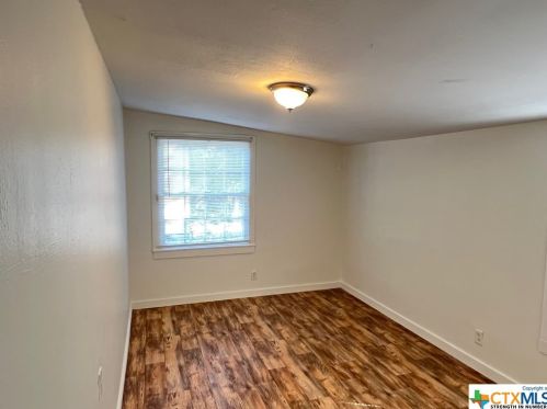 505 Avenue, Morgans Point TX  76513-3917 exterior