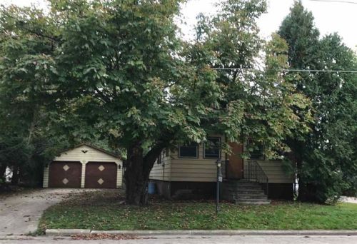 140 Green Bay St, Angelica, WI 54162-9771