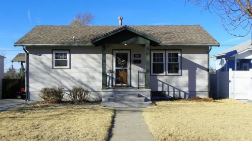165 1st St, Stuttgart, KS 67661-2301