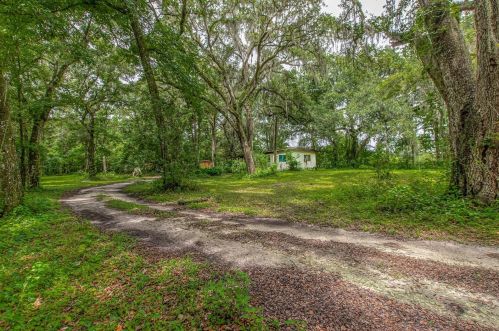 22293 Croom Rd, Brooksville, FL 34601-4829