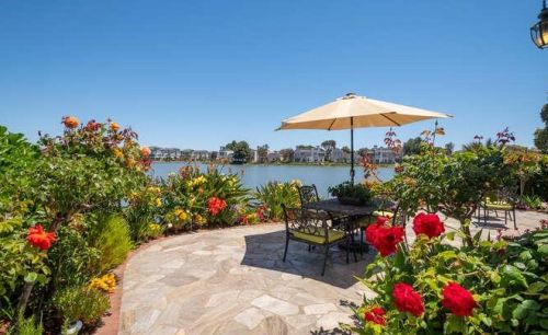 858 Corriente Point Dr, Redwood City, CA 94065-1285