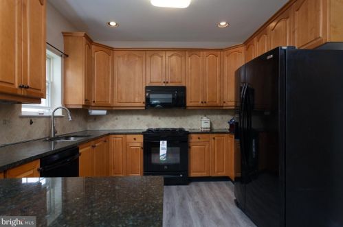 50 Ashley Cir, Gilbertsville PA  19525-8876 exterior