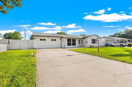 1920 63rd Ave, Saint Petersburg, FL 33702-7127
