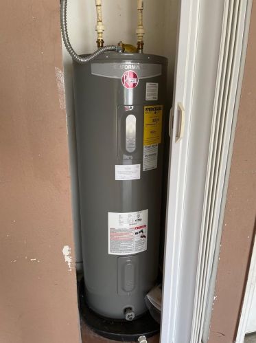 601 Windsor Estates Dr, Davenport FL  33837-9616 exterior