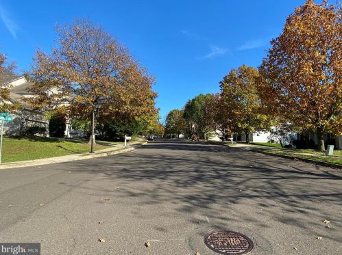 2123 Basswood Dr, Miquon PA 19444-2328 exterior