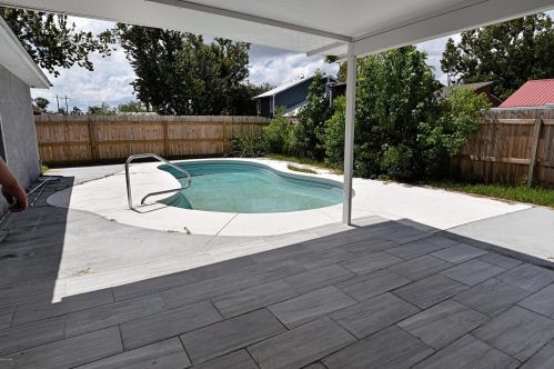 2746 Ravenwood Ct, Lynn Haven, FL 32444-4714