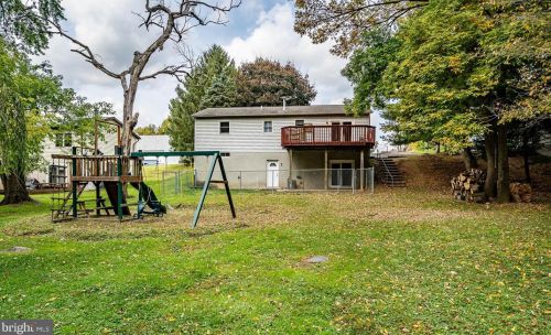 1950 Bergdoll Ave, Boothwyn PA exterior