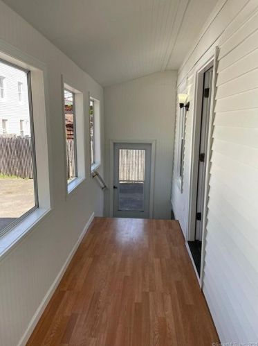 865 Noble Ave, Bridgeport CT  06608-1049 exterior