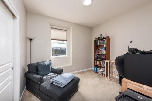 9950 Macabee Ln, Elk Grove CA  95757-2551 exterior