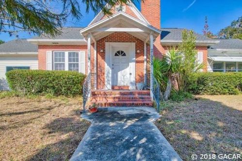 21904 69th Ave, Cross Creek, FL 32640-3949