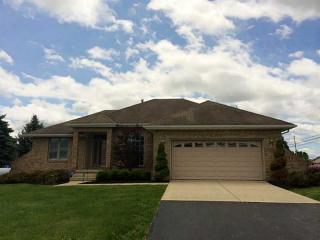 2101 Willow Rd, Springfield OH  45502-9592 exterior