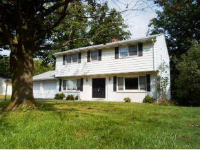 2433 High Ave, Vestal, NY 13850-2711