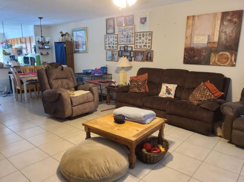 4739 Orleans Ct, West Palm Beach, FL 33415-8832