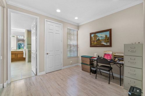 6640 Catania Dr, Boynton Beach FL  33472-7354 exterior