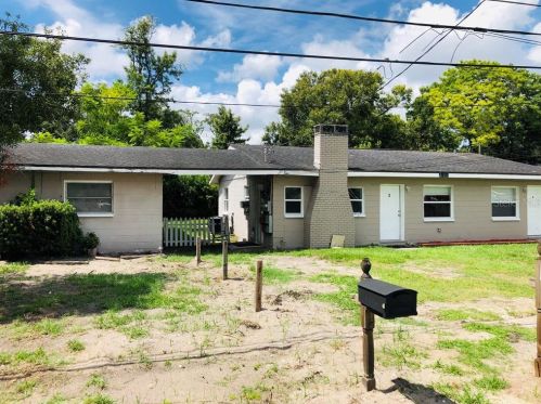 4601 40th St, Saint Petersburg, FL 33714-2923
