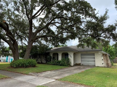 4754 Southold St, Orlando, FL 32808-2632