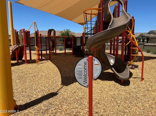 15922 Electra Ln, Sun City AZ 85387-2028 exterior