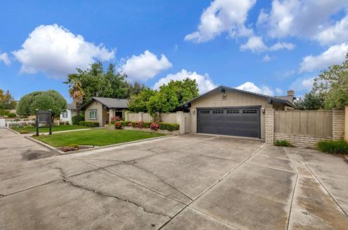231 Donald Dr, Hollister, CA 95023-6361