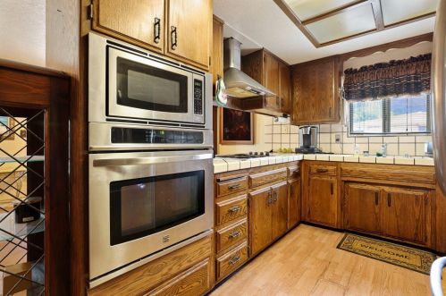 14822 Pueblo Dr, Manteca CA  95336-2550 exterior