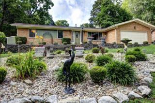 5210 Cool Brook Rd, Louisville, KY 40291-1506