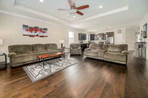 8735 Hinsdale Heights Dr, Polk City FL  33868-6010 exterior