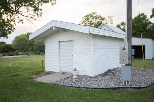 2758 220th St, Louisburg, MN 56256-3208