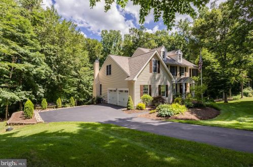 208 Aranglen Way, Downingtown, PA 19335-1581