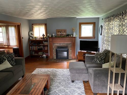 436 Elm St, Fairfax, OH 45133-1360