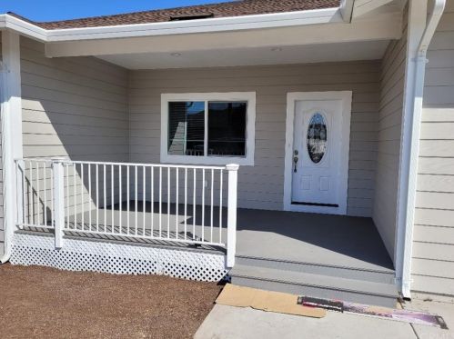 17902 Bunker Rd, Middletown, CA 95467-8266