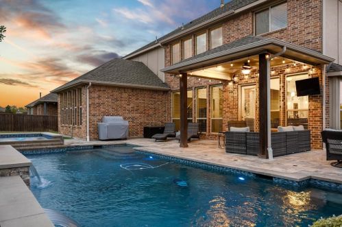 216 White Wing Ln, Plano, TX 75094-4334