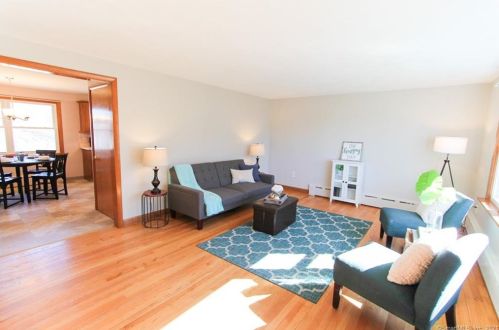 75 Emily Ln, Bristol, CT 06010-6814