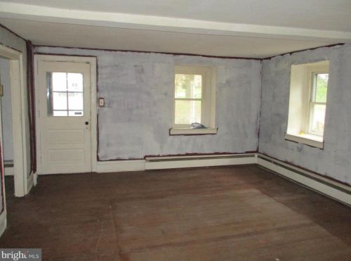 1810 Schwenksville Rd, Collegeville PA  19473-1942 exterior