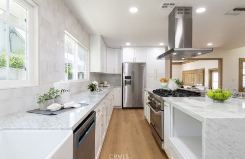 2809 Josie Ave, Long Beach CA 90808-4106 exterior