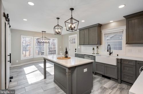 12900 Verrey Ct, Spotsylvania VA  22551-8009 exterior