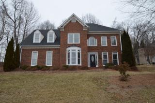 3704 Crosstimbers Dr, Greensboro NC  27410-2100 exterior