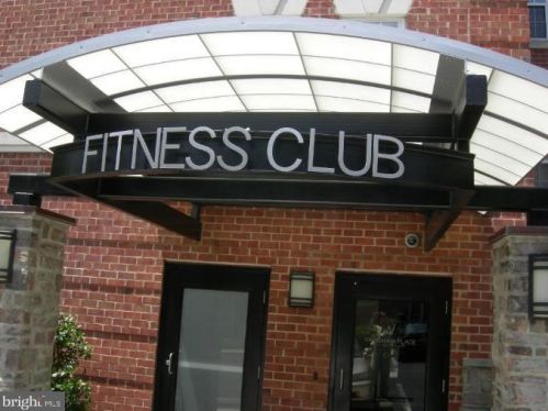 3609 38th St, Washington DC 20016-2930 exterior