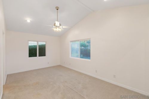 2435 Frankfort St, San Diego CA 92110-3314 exterior