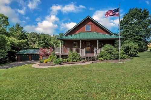 487 Ridge Rd, Mc Donald, PA 15057-3025