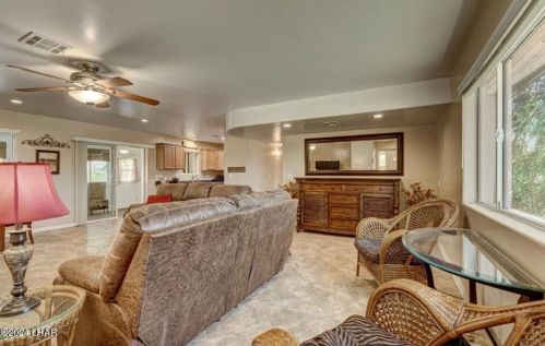 1939 Pine Ln, Lake Havasu City, AZ 86403-6628